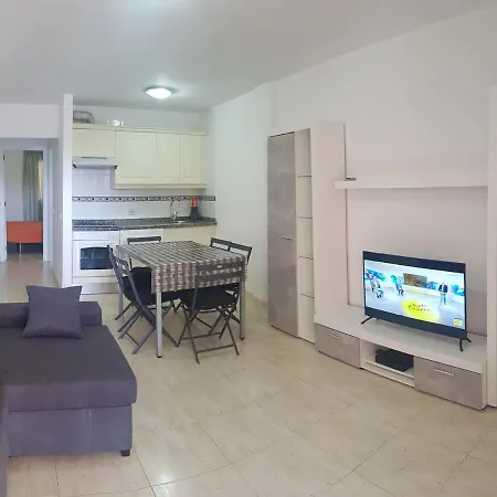 Oasis Dakota Apartment *